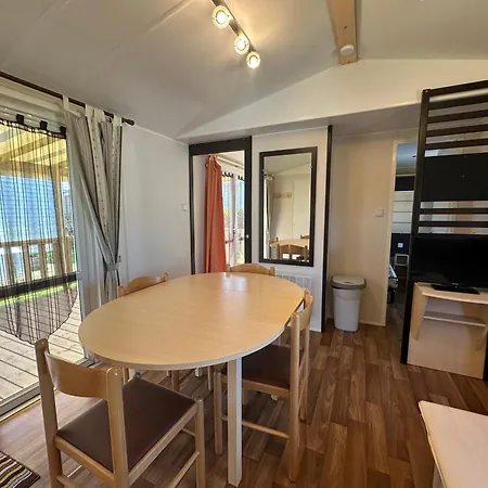 Mobil-home 4 Couchages 015 *